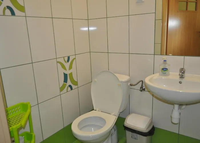 Sm Oleandry Vandrarhem *